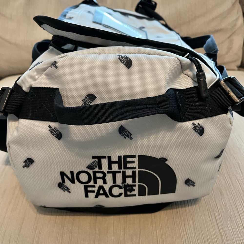 Base Camp Duffel—XS